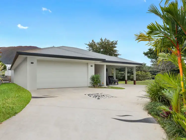 12 Alander Payet Close, Redlynch QLD 4870