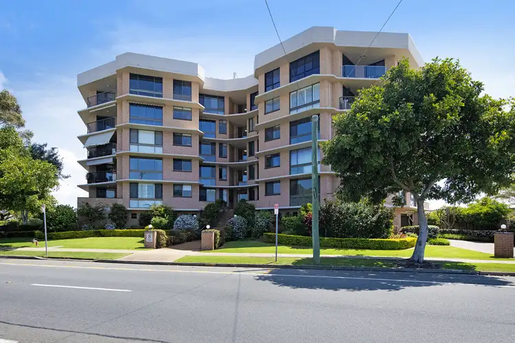 Unit 16/8 Paradise Parade, Paradise Point QLD 4216