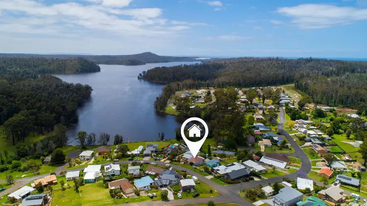 44 Kurrajong Crescent, Conjola Park NSW 2539