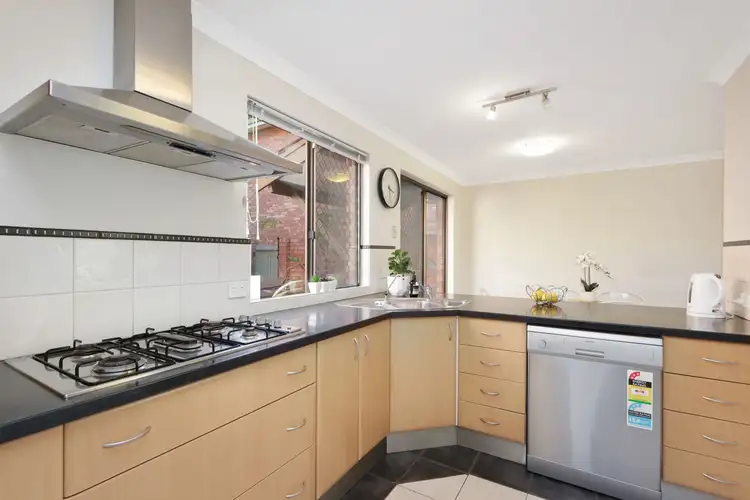 7/108 Parry Avenue, Bull Creek WA 6149