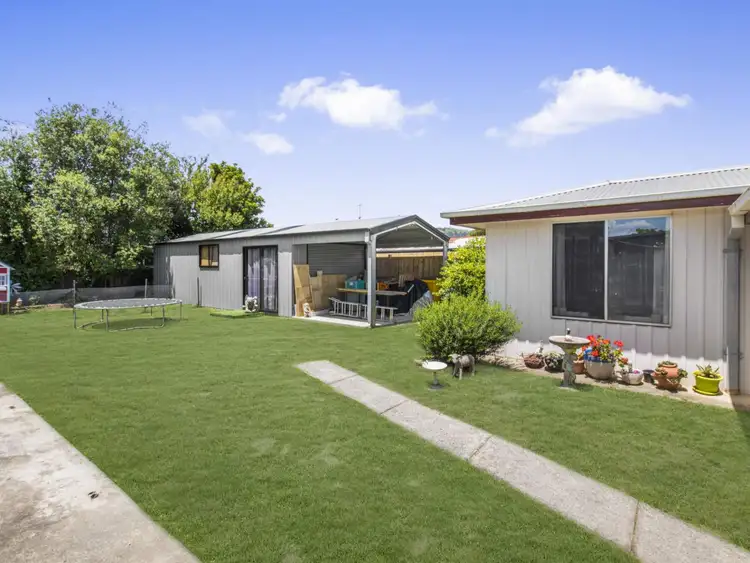 32 Chapmans Road, Trafalgar VIC 3824