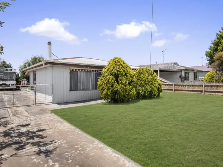 Second view of Homely house listing, 32 Chapmans Road, Trafalgar VIC 3824