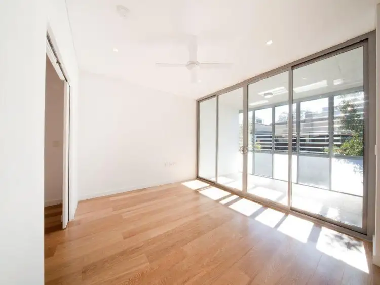 Third view of Homely apartment listing, 302/38-52 Waterloo St, Surry Hills NSW 2010