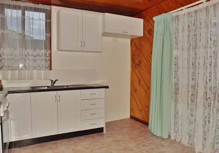 Fourth view of Homely house listing, 6 Malnham Crescent, Newborough VIC 3825