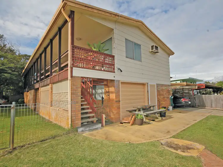 Second view of Homely unit listing, 2/7 Messines Street, Shoal Bay NSW 2315