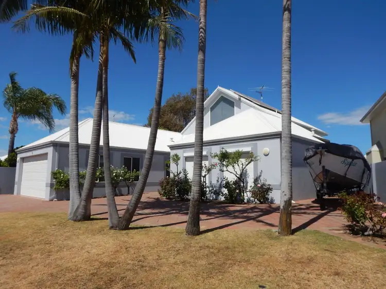 Second view of Homely house listing, 4 Carnarvon Way, Erskine WA 6210