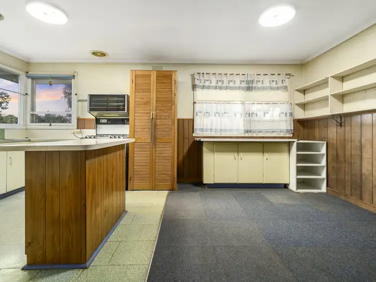 Sixth view of Homely house listing, 8 Kitson Crescent, Airport West VIC 3042