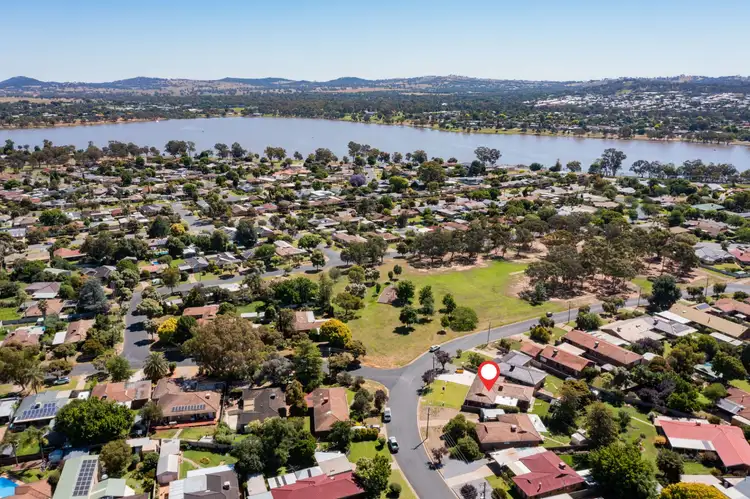 Second view of Homely house listing, 17 Telopea Crescent, Lake Albert NSW 2650