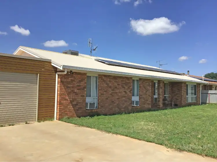206 Cathundril St, Narromine NSW 2821