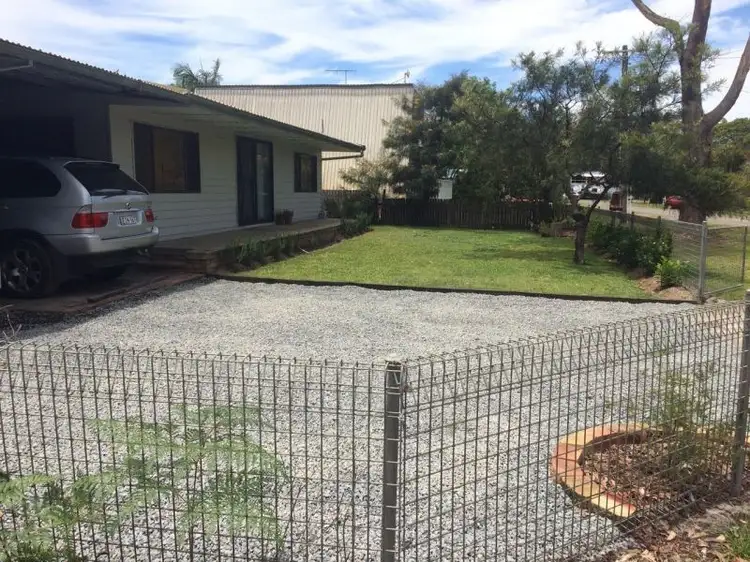12 Eleventh Avenue, Stuarts Point NSW 2441