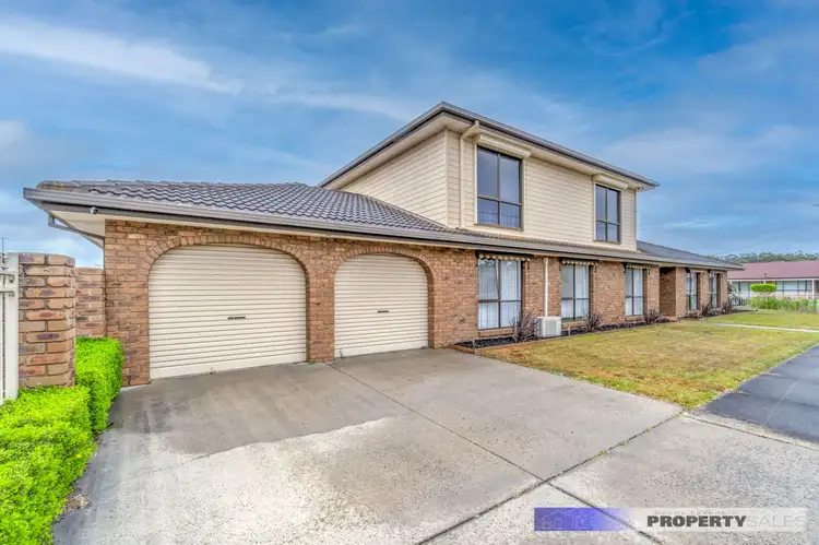 42 Ollerton Avenue, Newborough VIC 3825