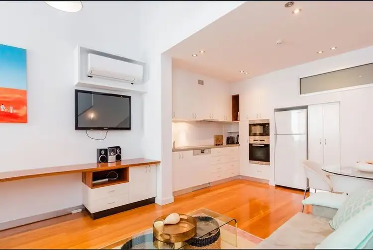 Sixth view of Homely unit listing, 4/22 Russell Street, Fremantle WA 6160