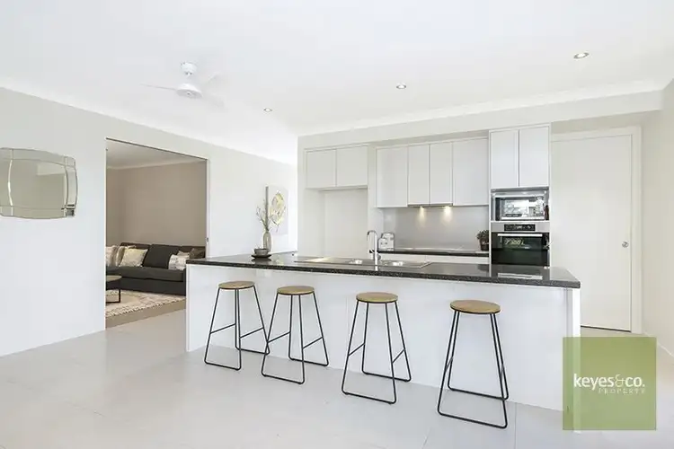 Second view of Homely house listing, 32 Ashmore Crescent, Burdell QLD 4818