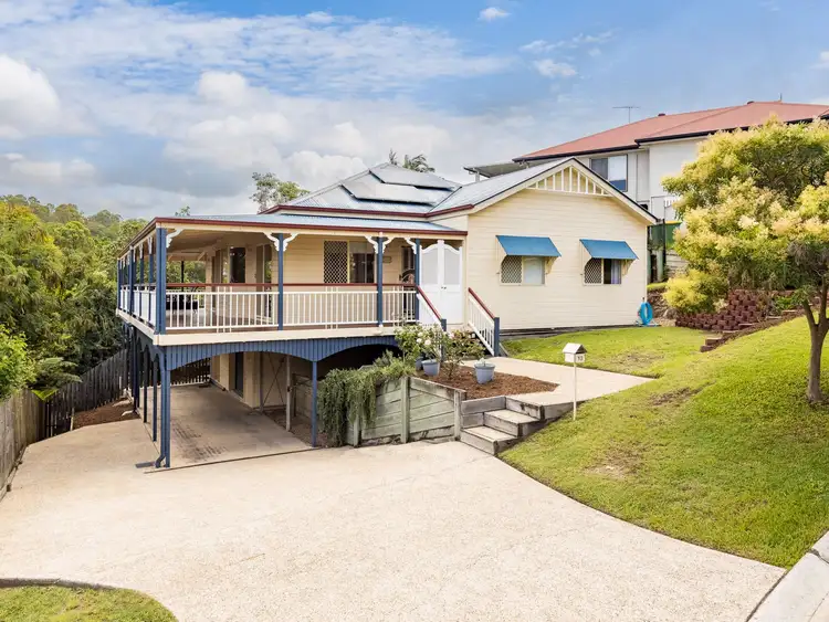 13 Woodtop Court, Ferny Hills QLD 4055
