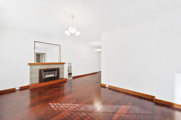 Second view of Homely house listing, 9 Richard Place, Orelia WA 6167
