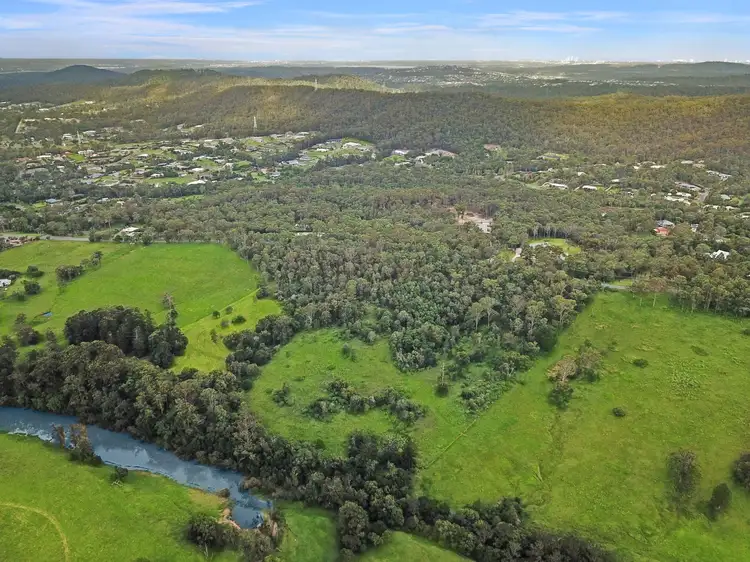 640 Maudsland Road, Mount Nathan QLD 4211