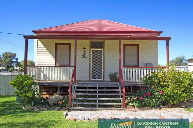 96 Goonan Street, Tamworth NSW 2340