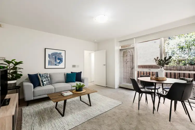 1/24 Hughenden Road, St Kilda East VIC 3183