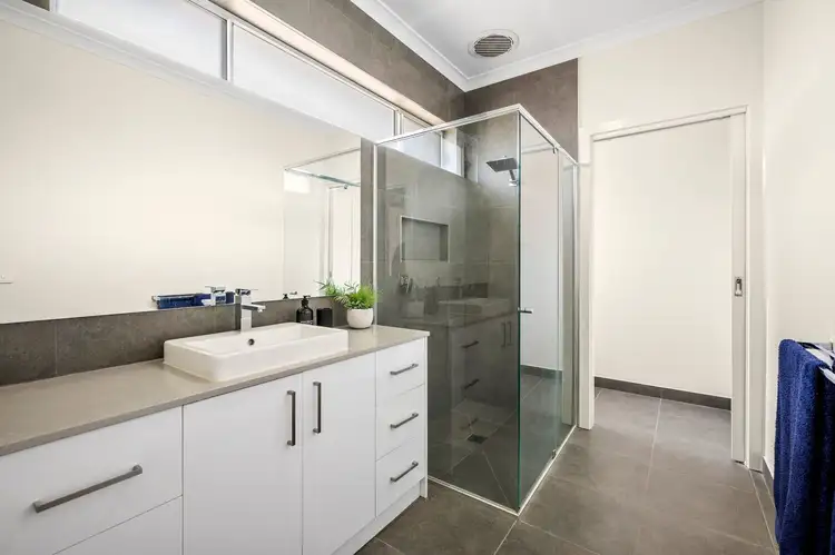 Fifth view of Homely house listing, 9 Knight Way, Hidden Valley VIC 3756