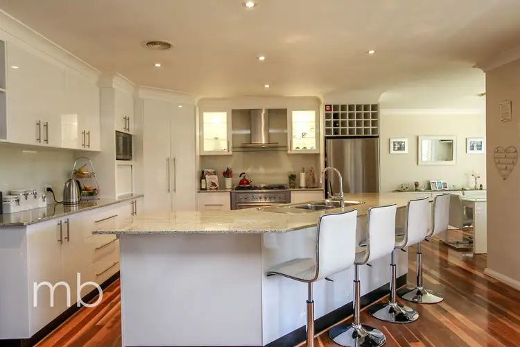 Main view of Homely house listing, 4 Avonlea Place, Orange NSW 2800