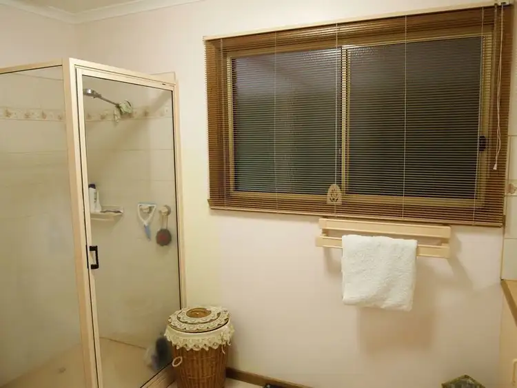 Seventh view of Homely house listing, 7117 Great Alpine Road, Porepunkah VIC 3740