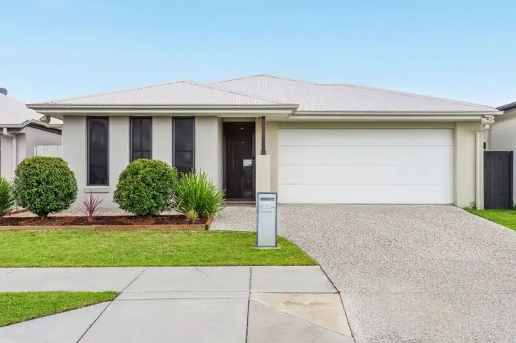 11 Madeleine Street, Bells Creek QLD 4551