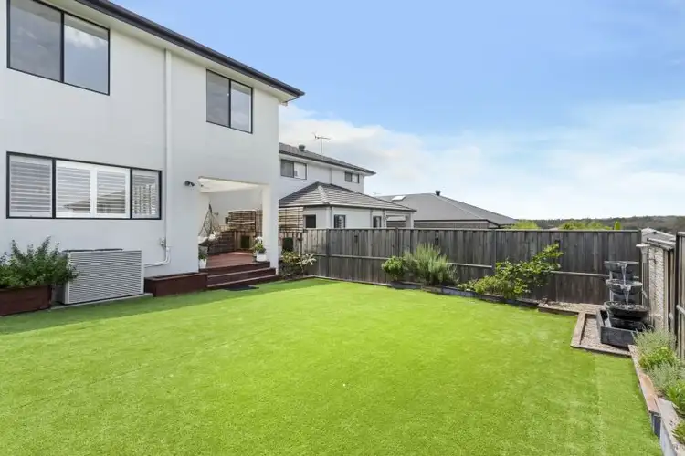 12 Hannaford Avenue, Box Hill NSW 2765
