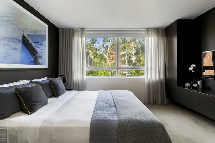 Third view of Homely apartment listing, 402/2A Elizabeth Bay Road, Elizabeth Bay NSW 2011