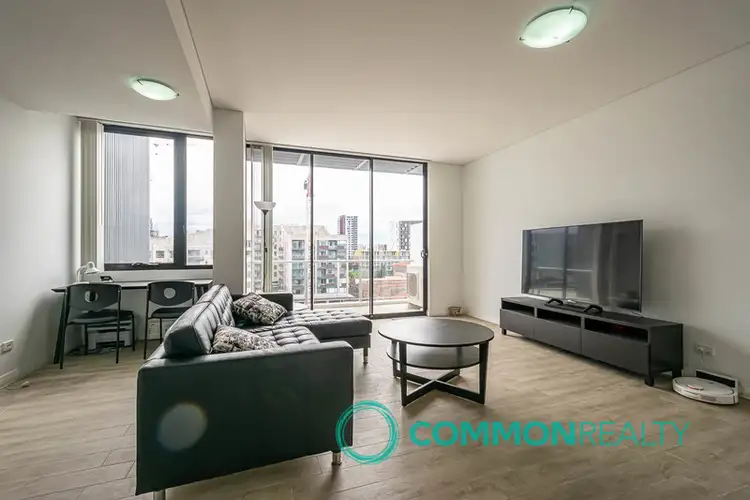 4 Banilung St
