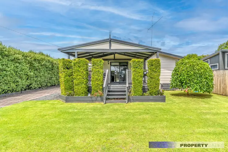 29 Western Avenue, Newborough VIC 3825