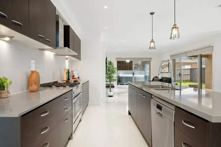 Sixth view of Homely house listing, 11 Angel Way, Beveridge VIC 3753