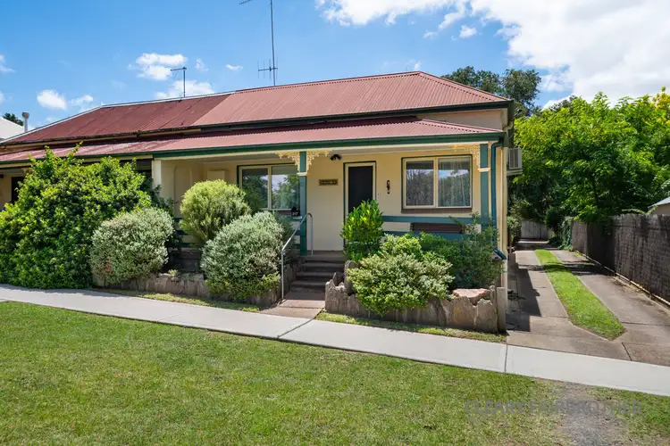 217 Bentinck Street, Bathurst NSW 2795