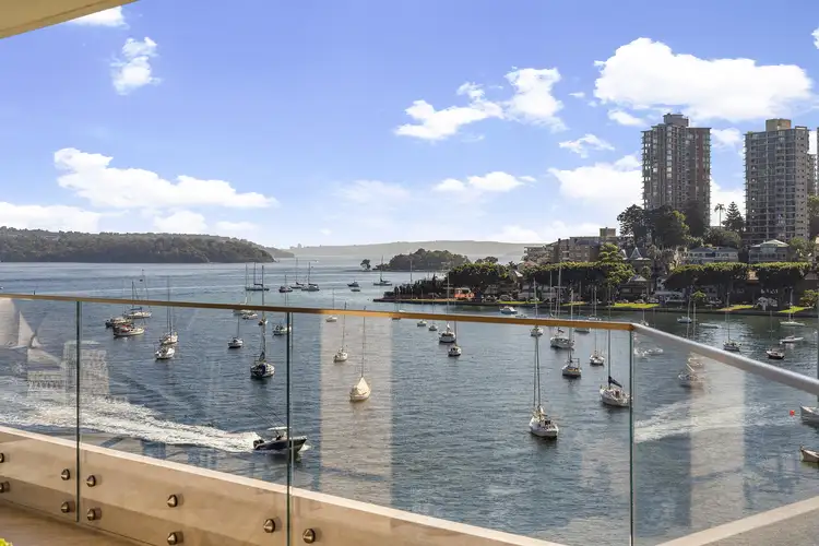 93 Elizabeth Bay Road