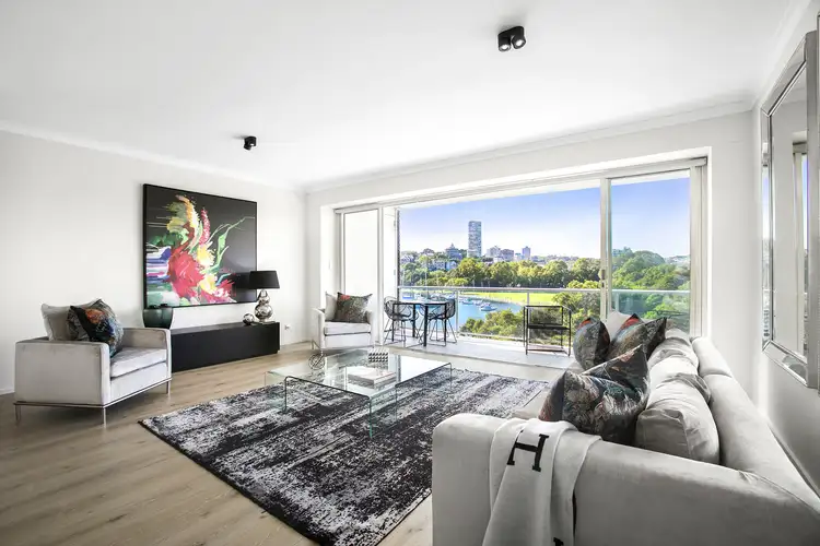 2/65 Elizabeth Bay Road, Elizabeth Bay NSW 2011