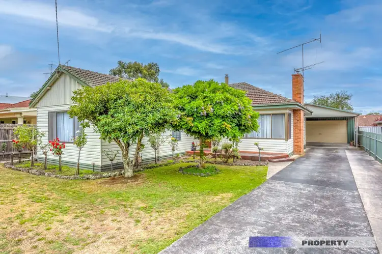11 Burrage Street, Moe VIC 3825
