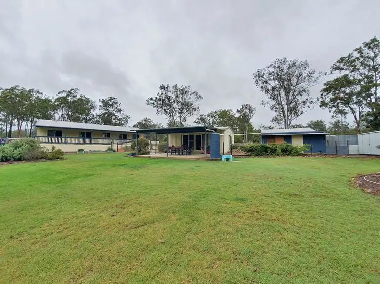 34 Ironbark Place, Nanango QLD 4615