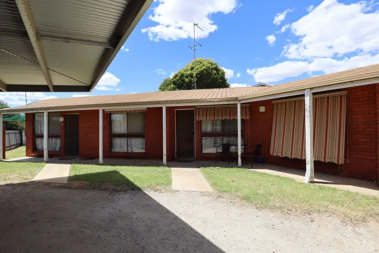 2 & 3/425 Harfleur Street, Deniliquin NSW 2710