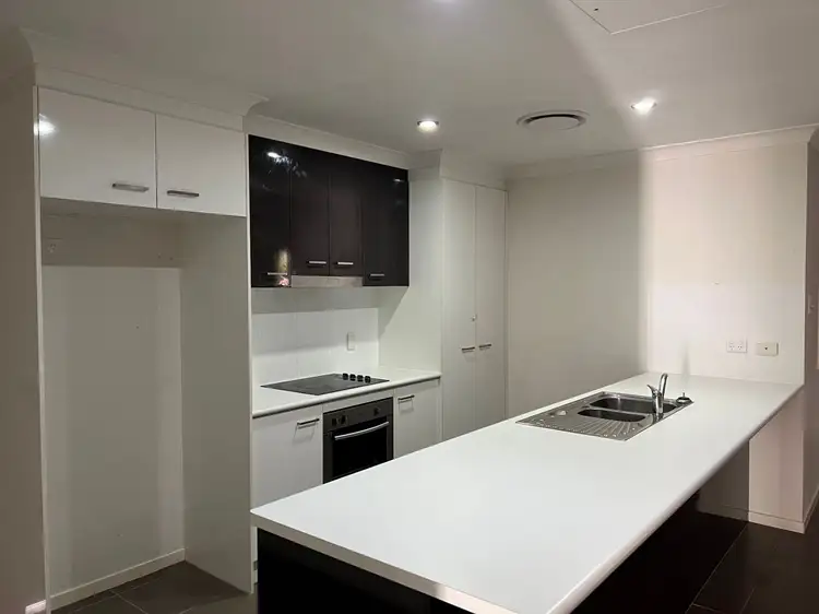 Sixth view of Homely house listing, 33 Ellem Drive, Chinchilla QLD 4413