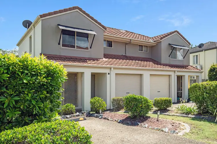 9/74 Universal Street, Pacific Pines QLD 4211