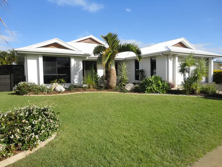 3 Saba Place, Kawana Island QLD 4575