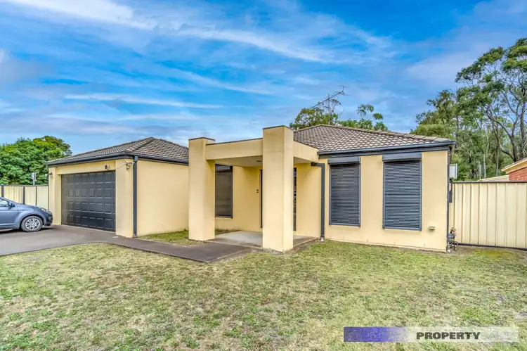 1 Crombe Court, Newborough VIC 3825