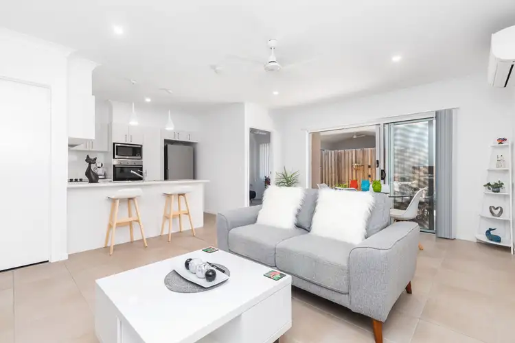 125/2-20 Island View Drive, Urangan QLD 4655