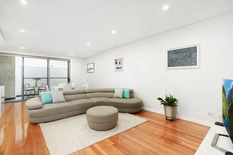 4/22 Clarke Street, Earlwood NSW 2206