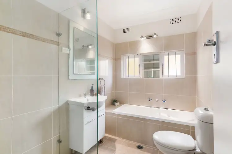 Sixth view of Homely apartment listing, 2/1a Balfour Road, Rose Bay NSW 2029