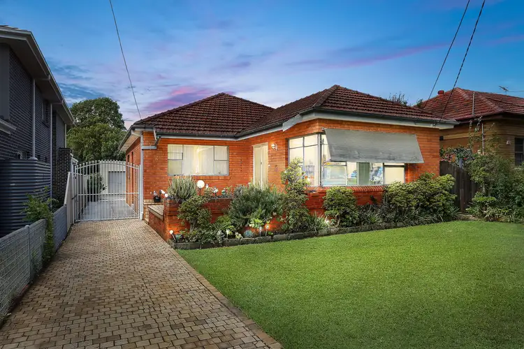 80 Davidson Avenue, Concord NSW 2137