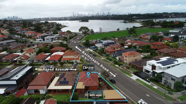 1 Speed Avenue, Russell Lea NSW 2046