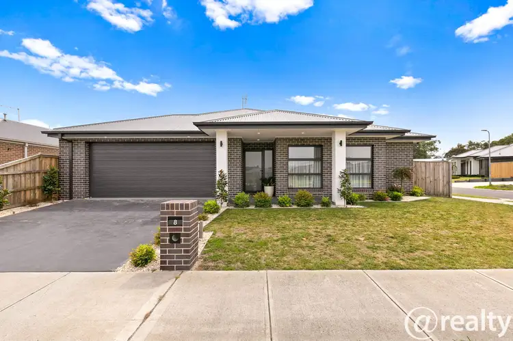 8 Link Street, Newborough VIC 3825