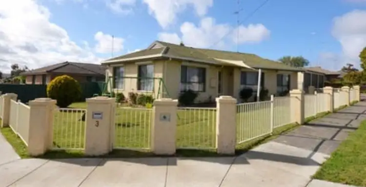 Second view of Homely house listing, 3 Theobald Street, Wendouree VIC 3355