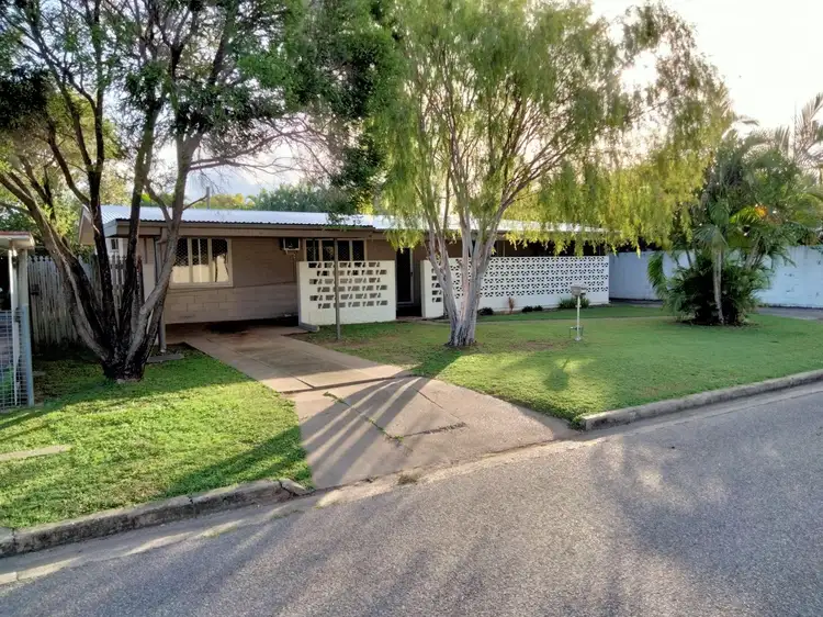 60 Dalpura Avenue, Cranbrook QLD 4814