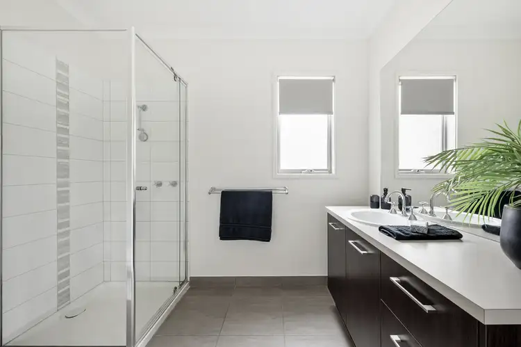 Fifth view of Homely house listing, 7 Lantern Court, Wallan VIC 3756